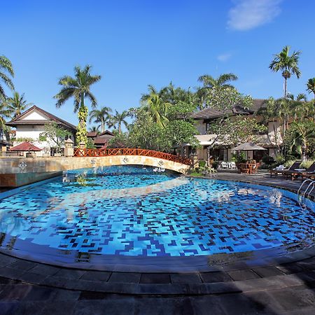 Lombok Raya Hotel Mataram Exteriör bild