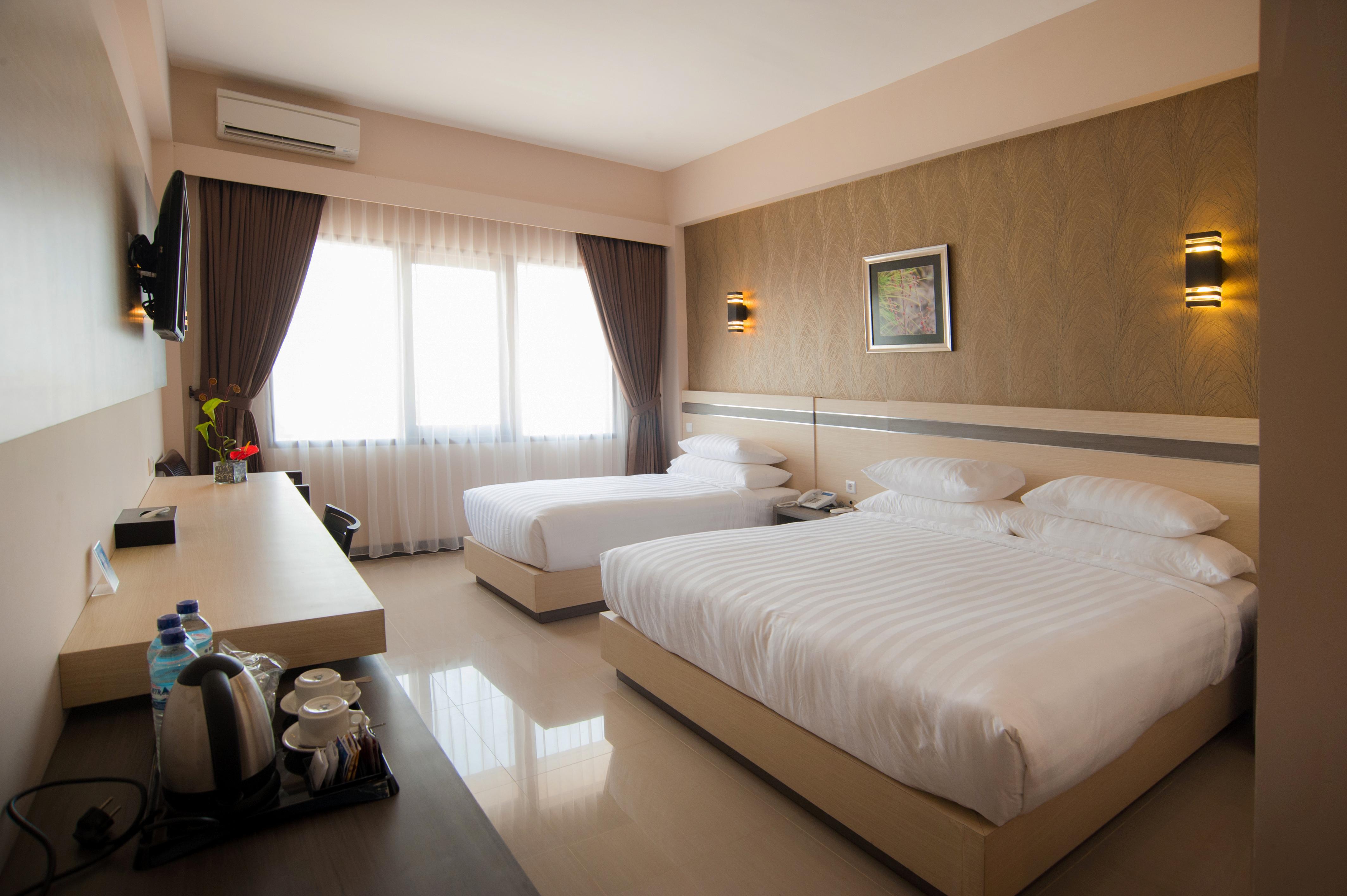 Lombok Raya Hotel Mataram Exteriör bild