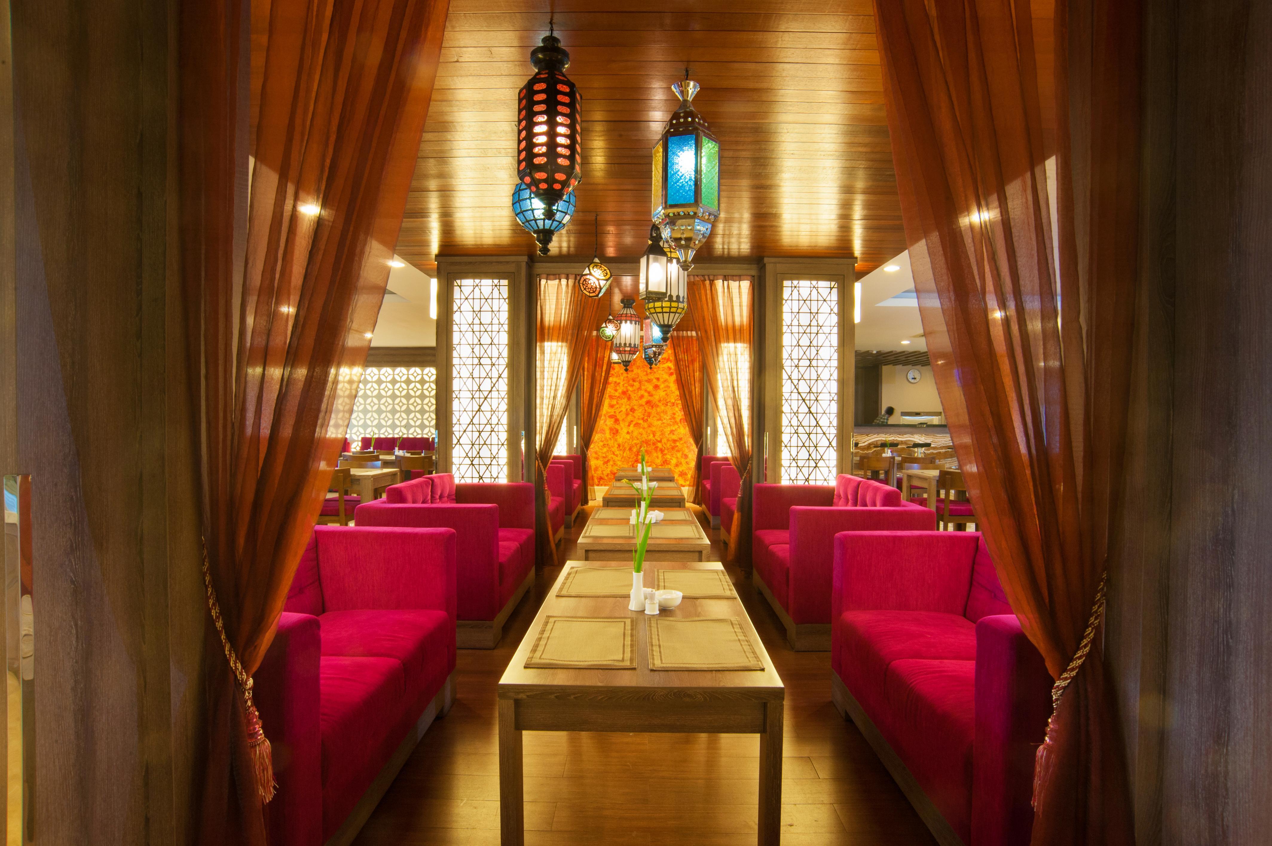 Lombok Raya Hotel Mataram Exteriör bild