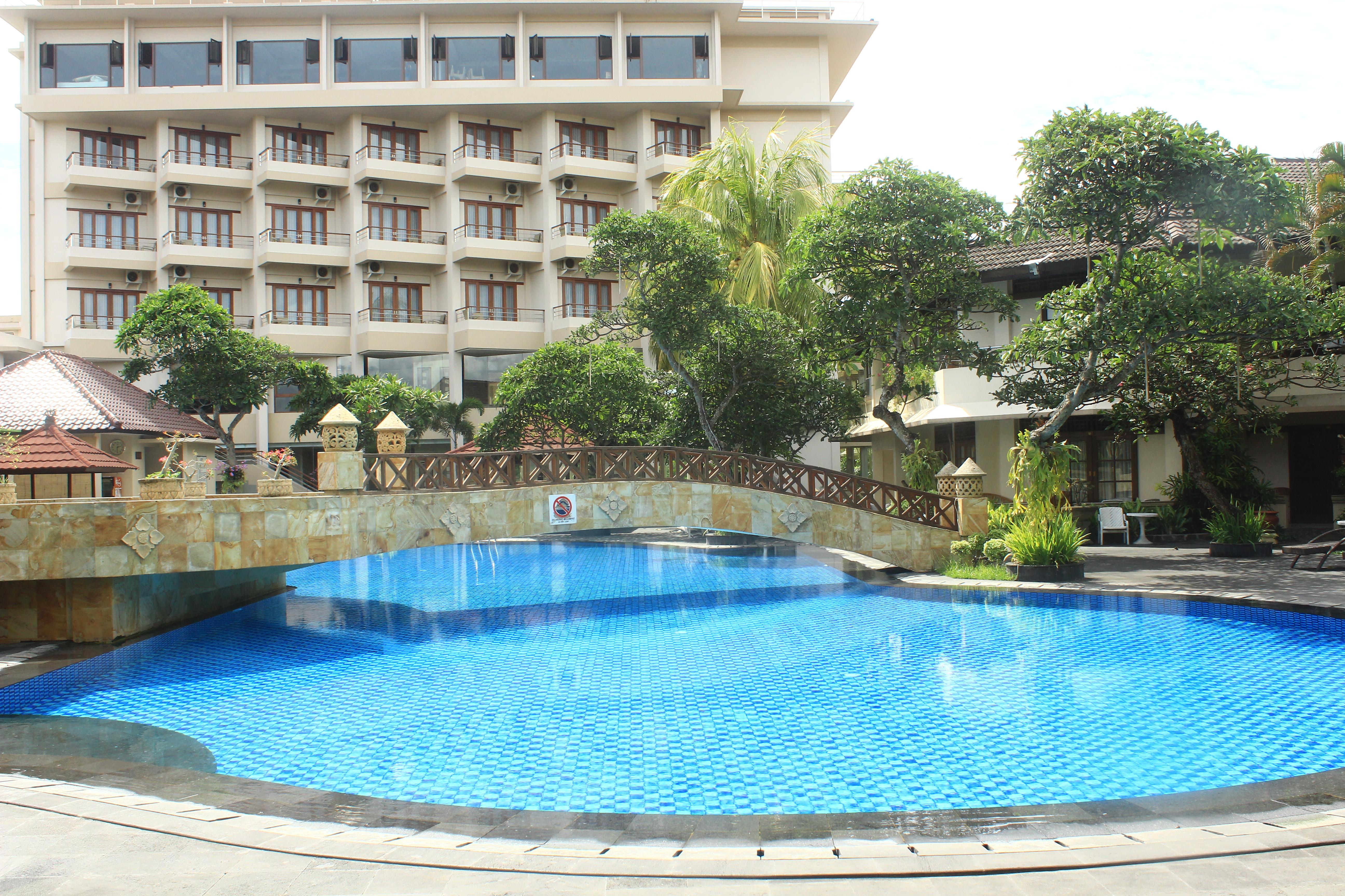 Lombok Raya Hotel Mataram Exteriör bild