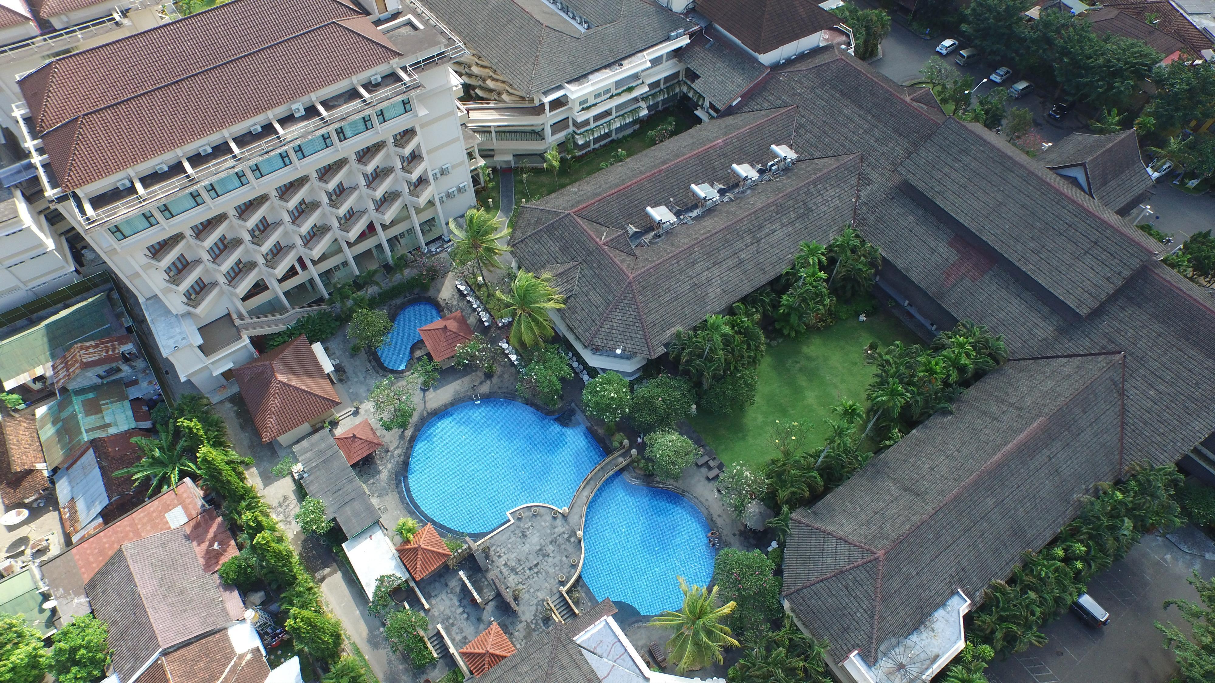 Lombok Raya Hotel Mataram Exteriör bild