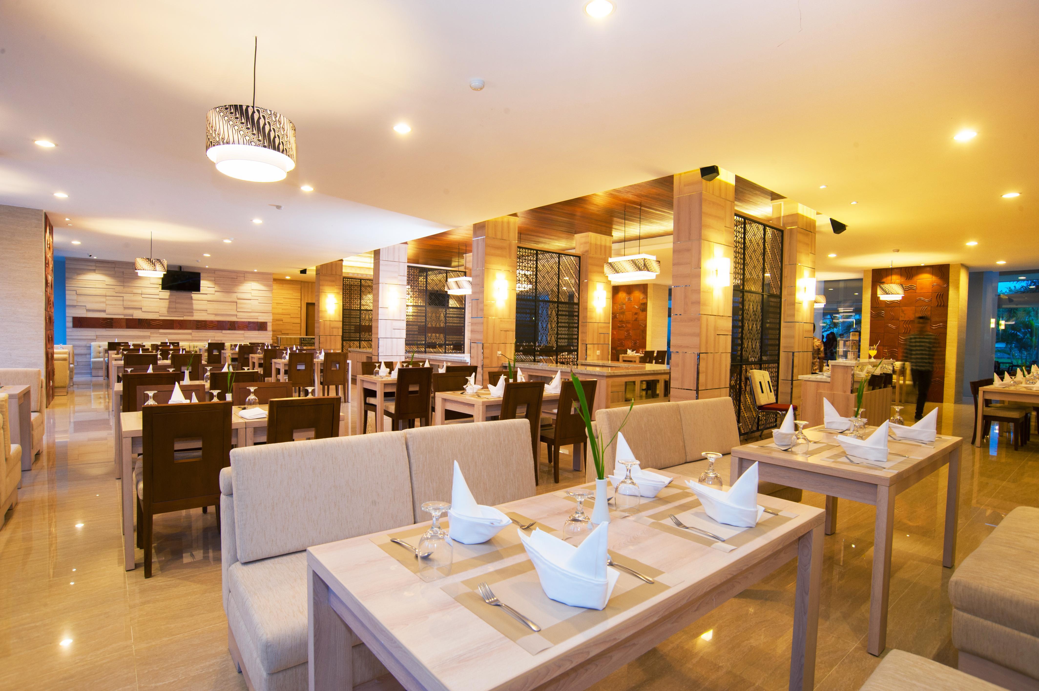 Lombok Raya Hotel Mataram Exteriör bild