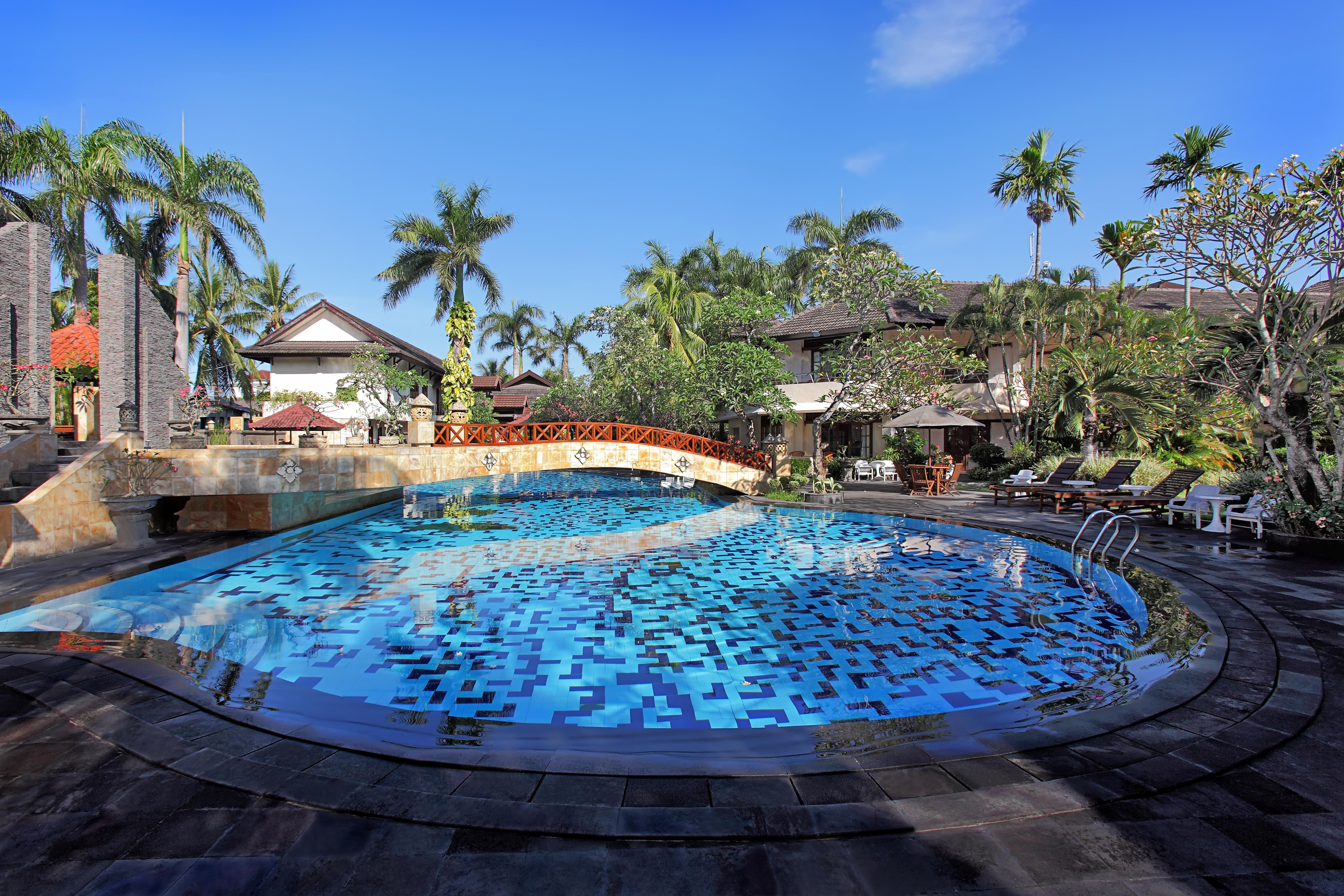 Lombok Raya Hotel Mataram Exteriör bild