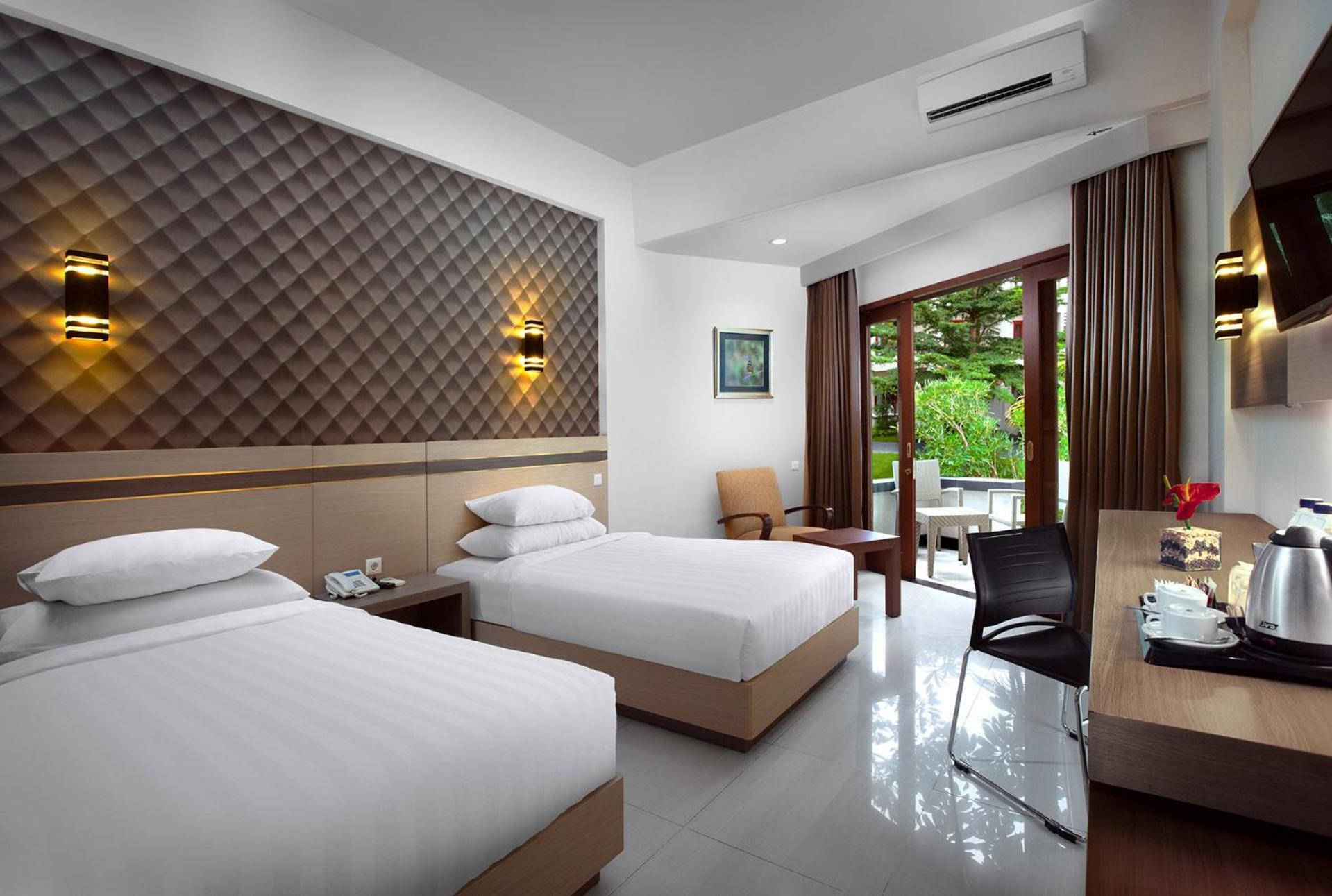 Lombok Raya Hotel Mataram Exteriör bild