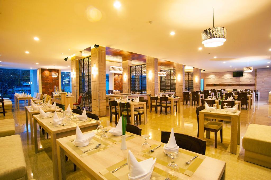 Lombok Raya Hotel Mataram Exteriör bild