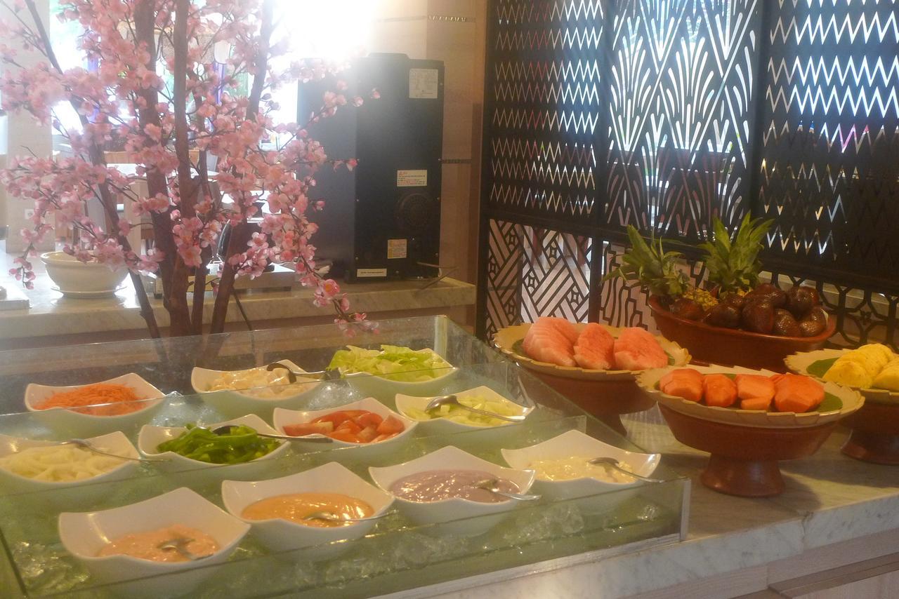 Lombok Raya Hotel Mataram Exteriör bild